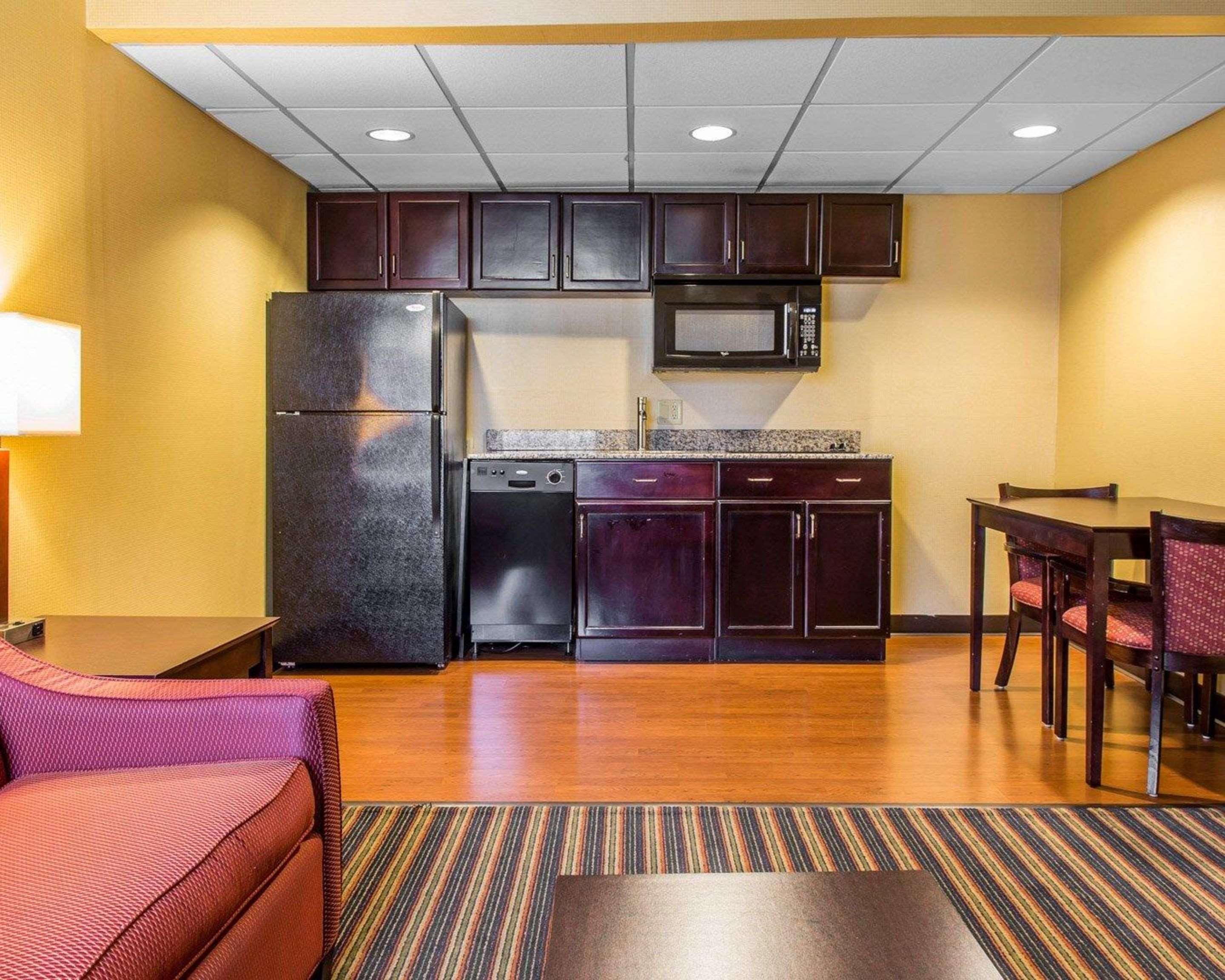 Comfort Inn & Suites East Hartford - Hartford Ngoại thất bức ảnh
