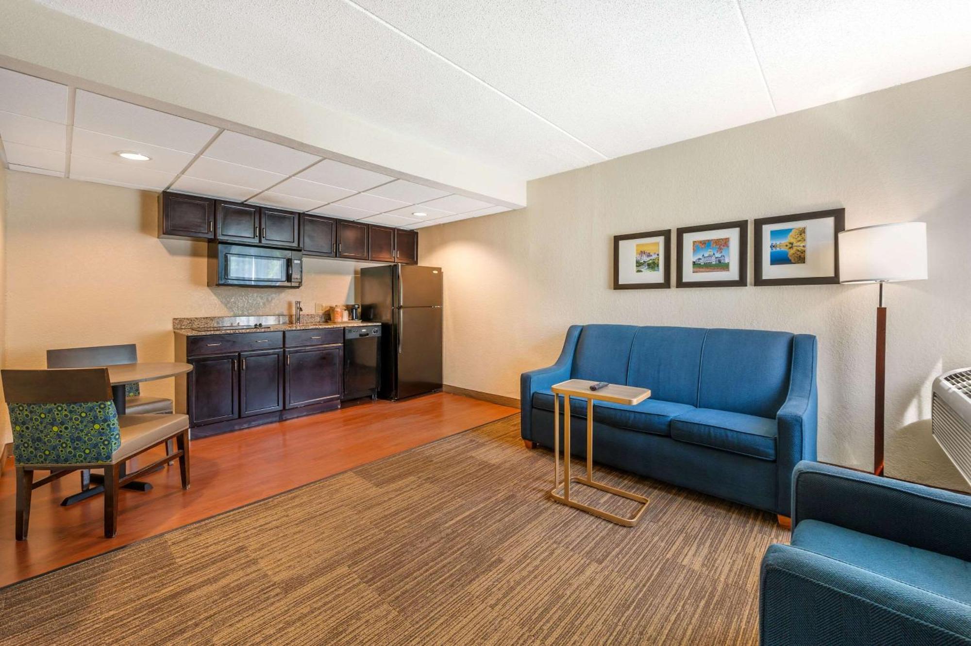 Comfort Inn & Suites East Hartford - Hartford Ngoại thất bức ảnh