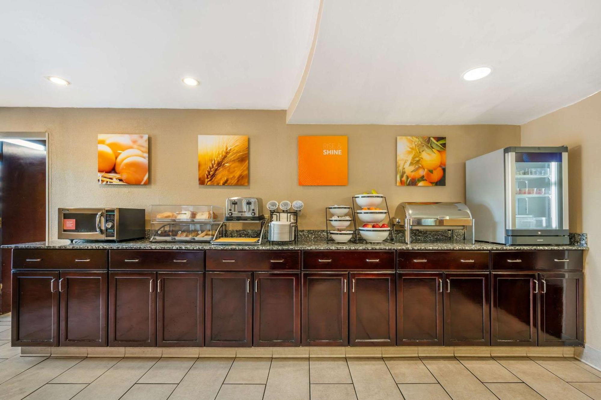 Comfort Inn & Suites East Hartford - Hartford Ngoại thất bức ảnh