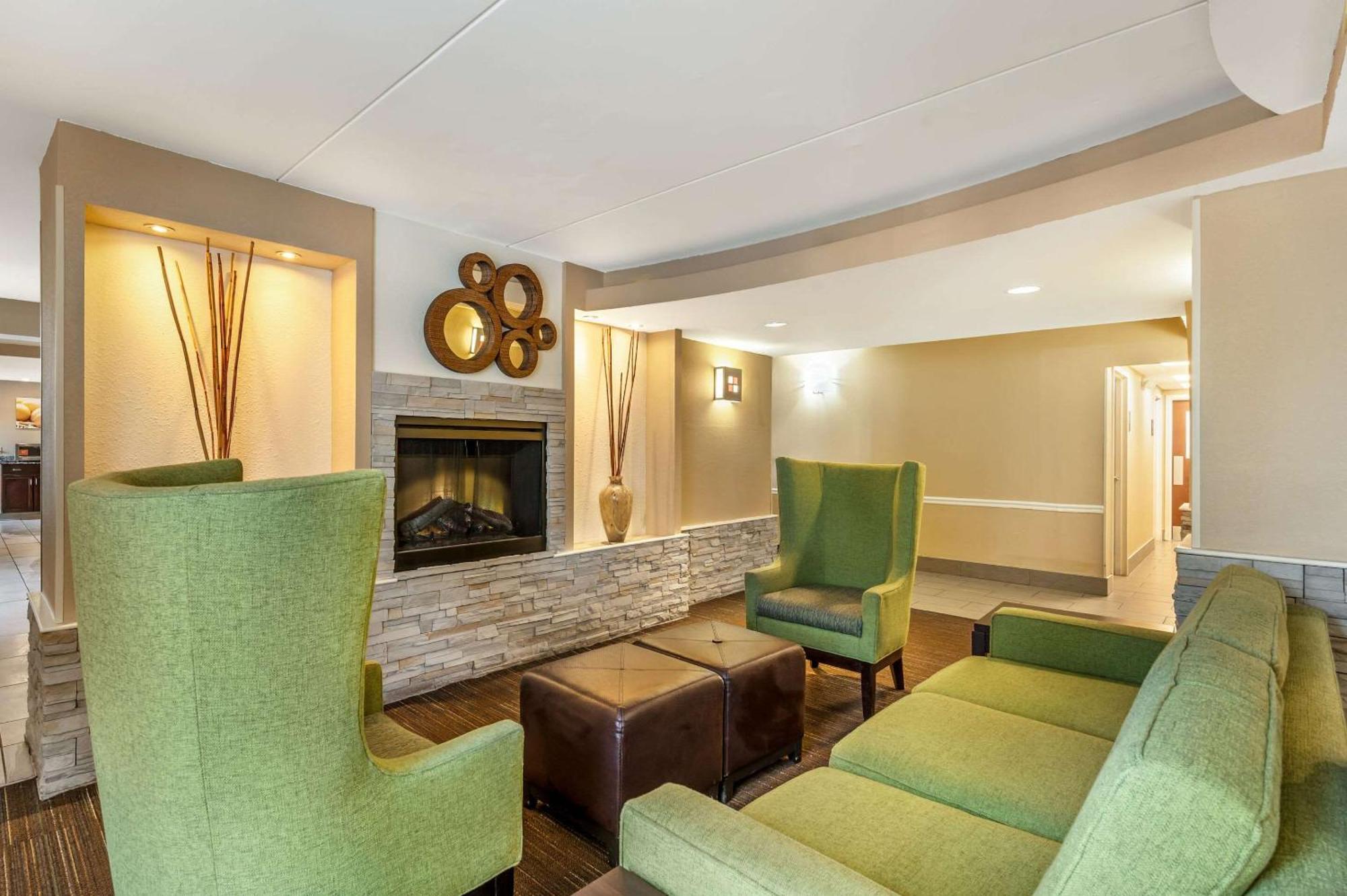 Comfort Inn & Suites East Hartford - Hartford Ngoại thất bức ảnh